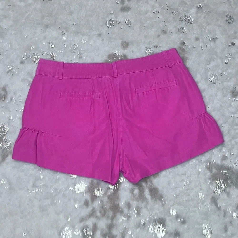 J. Crew Chino Shorts with Ruffle Side Trim Size 6💗